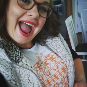 Meet your Posher, Lacey